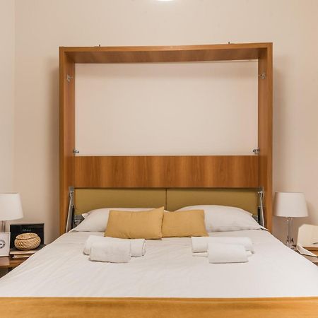 The Best Rent - Two-Bedroom Apartment Near Fori Imperiali Rome Buitenkant foto
